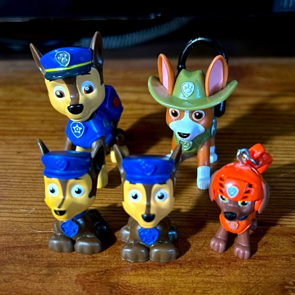 Paw Patrol Play Toys - Set of 5 - Picture 1 of 4